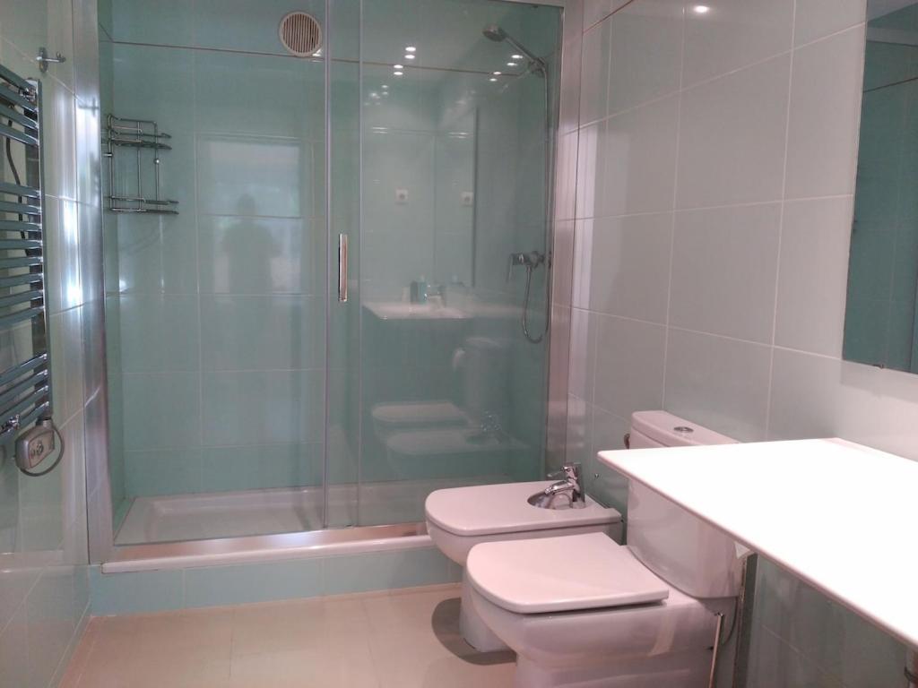 Luxury Flat, 3 Bedrooms, 2 Bathrooms And Swimming Pool Next To The Beach!! Sant Adrià de Besòs Esterno foto