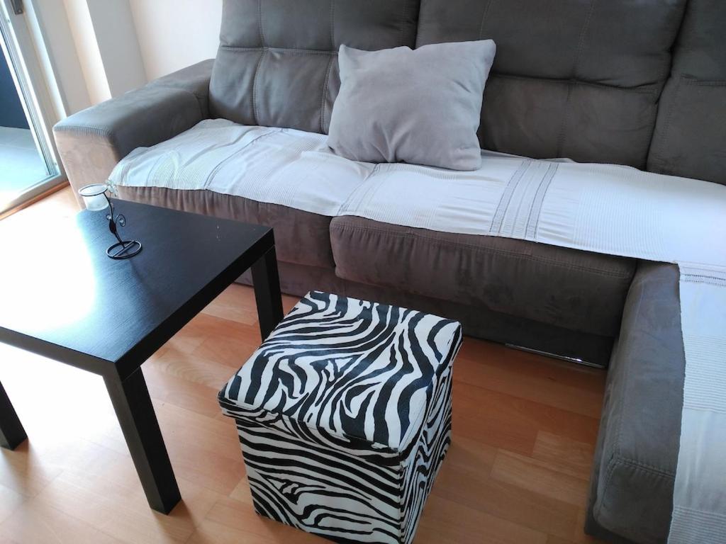 Luxury Flat, 3 Bedrooms, 2 Bathrooms And Swimming Pool Next To The Beach!! Sant Adrià de Besòs Esterno foto